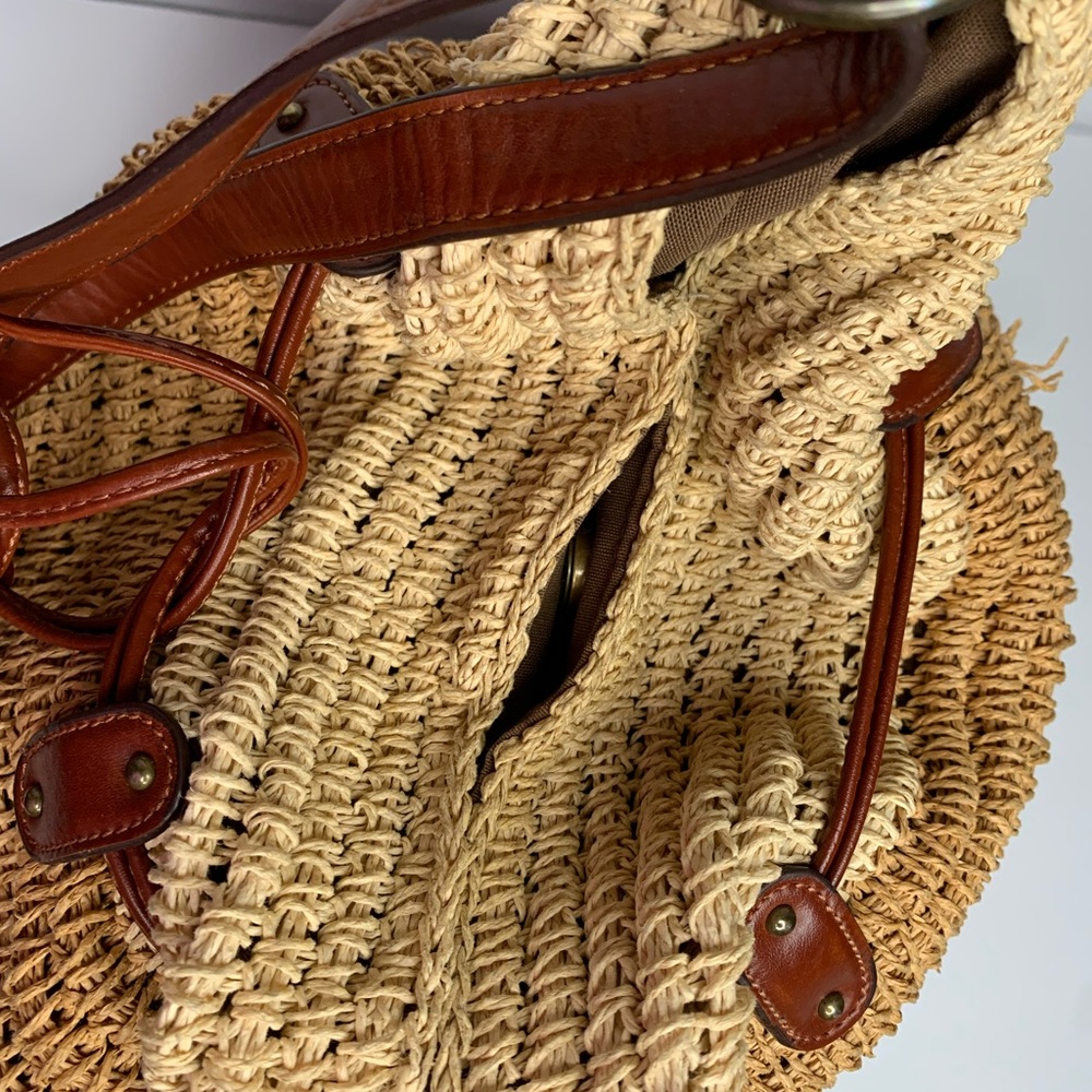 Lucky brand Boho straw rattan brown drawstring bucket bag charm-leather straps - Picture 5 of 16